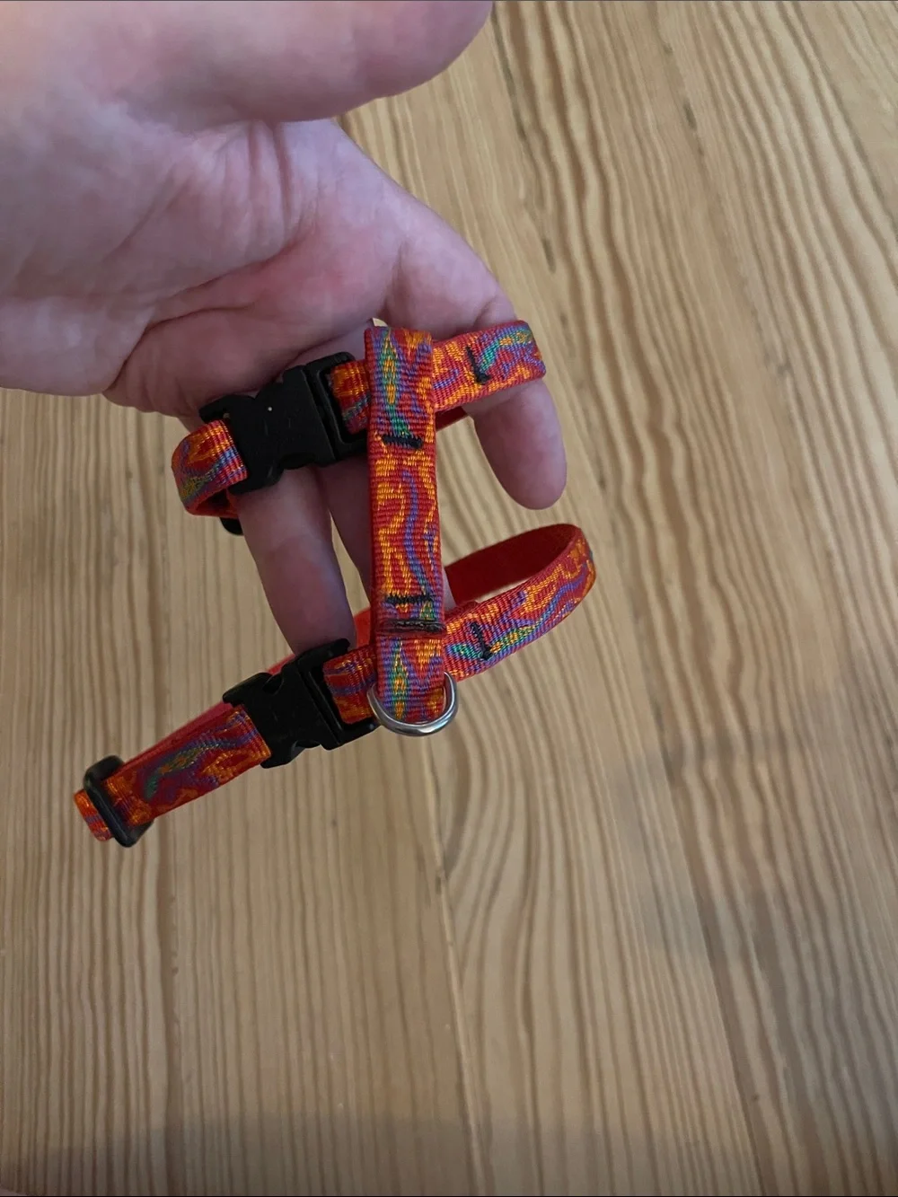 Lupine red lizard harness extra small